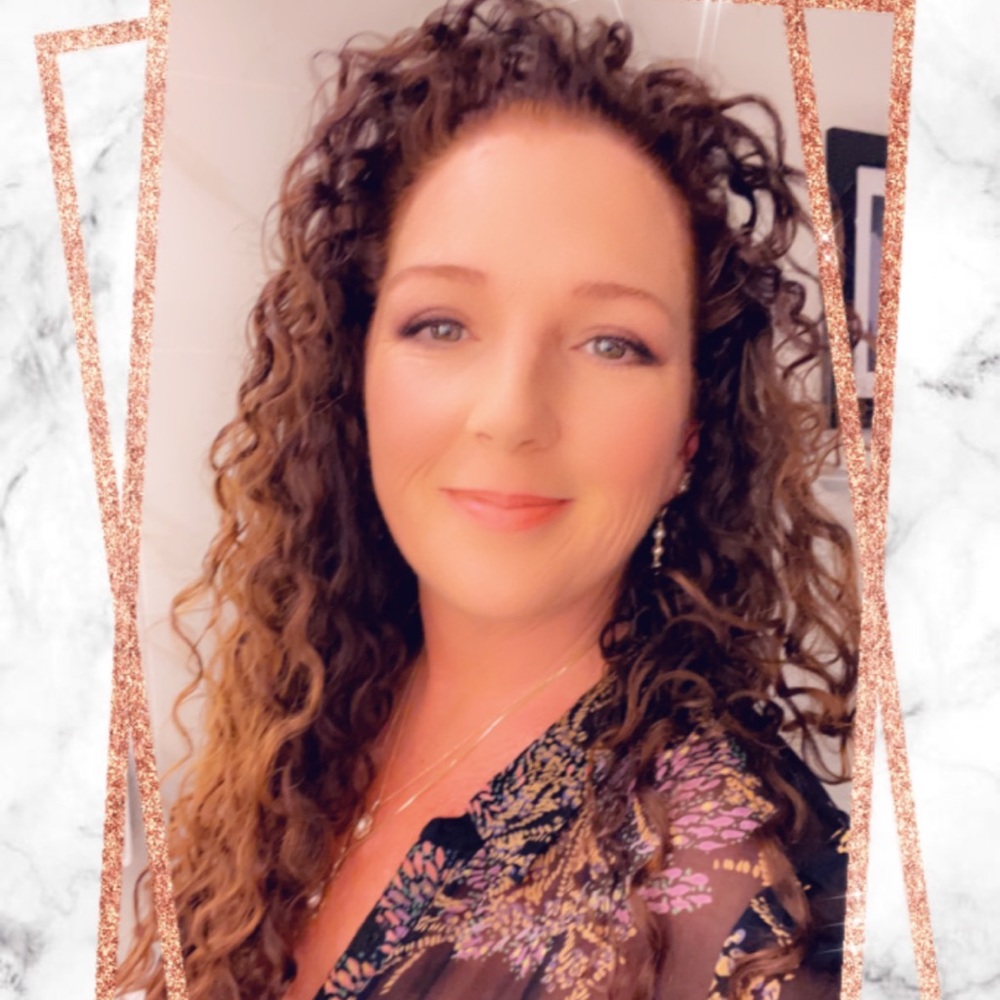 Meet your Posher, Cristina